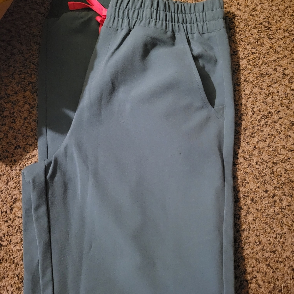 FIGS SURGICAL GREEN SET
